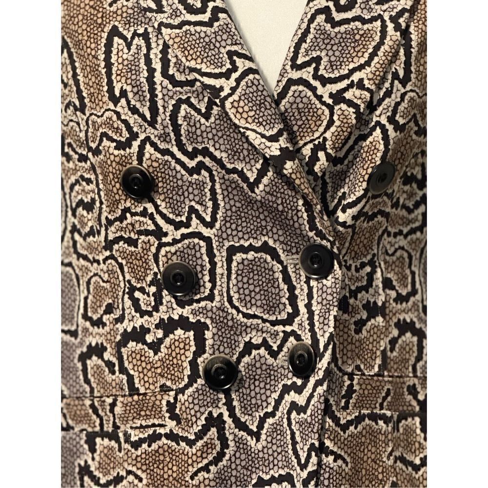 Cabi Python blazer jacket button front 8 - Picture 4 of 9